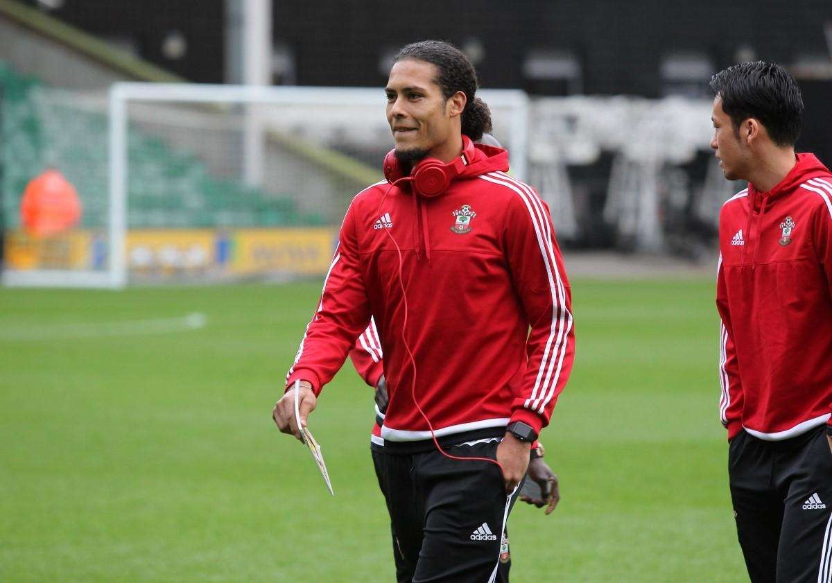 包含新奥尔良鹈鹕内部会议纪要流出：赛后外线爆发，英超使命明确，临场指挥获称赞的词条